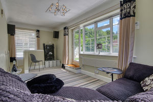 Second Floor Turret Room- click for photo gallery